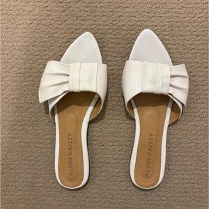 White Alvin Valley Sandals